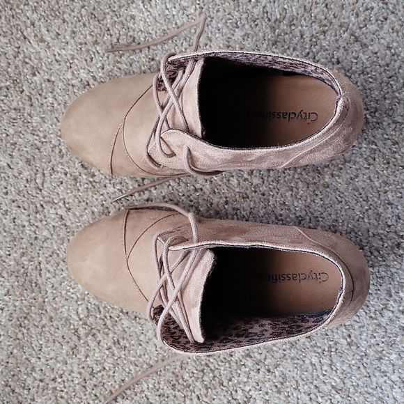 Wedges - Picture 3 of 3